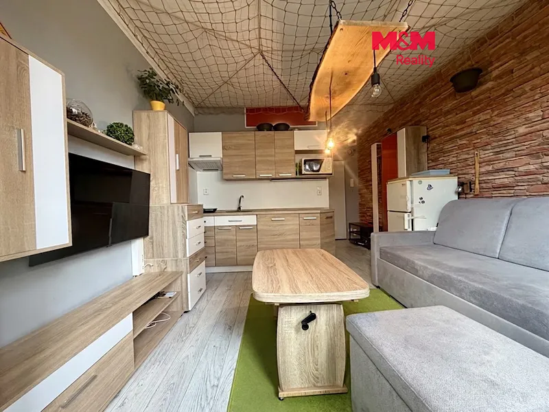 Prodej bytu 1+kk, 19 m², Ústí nad Labem, ul. Větrná